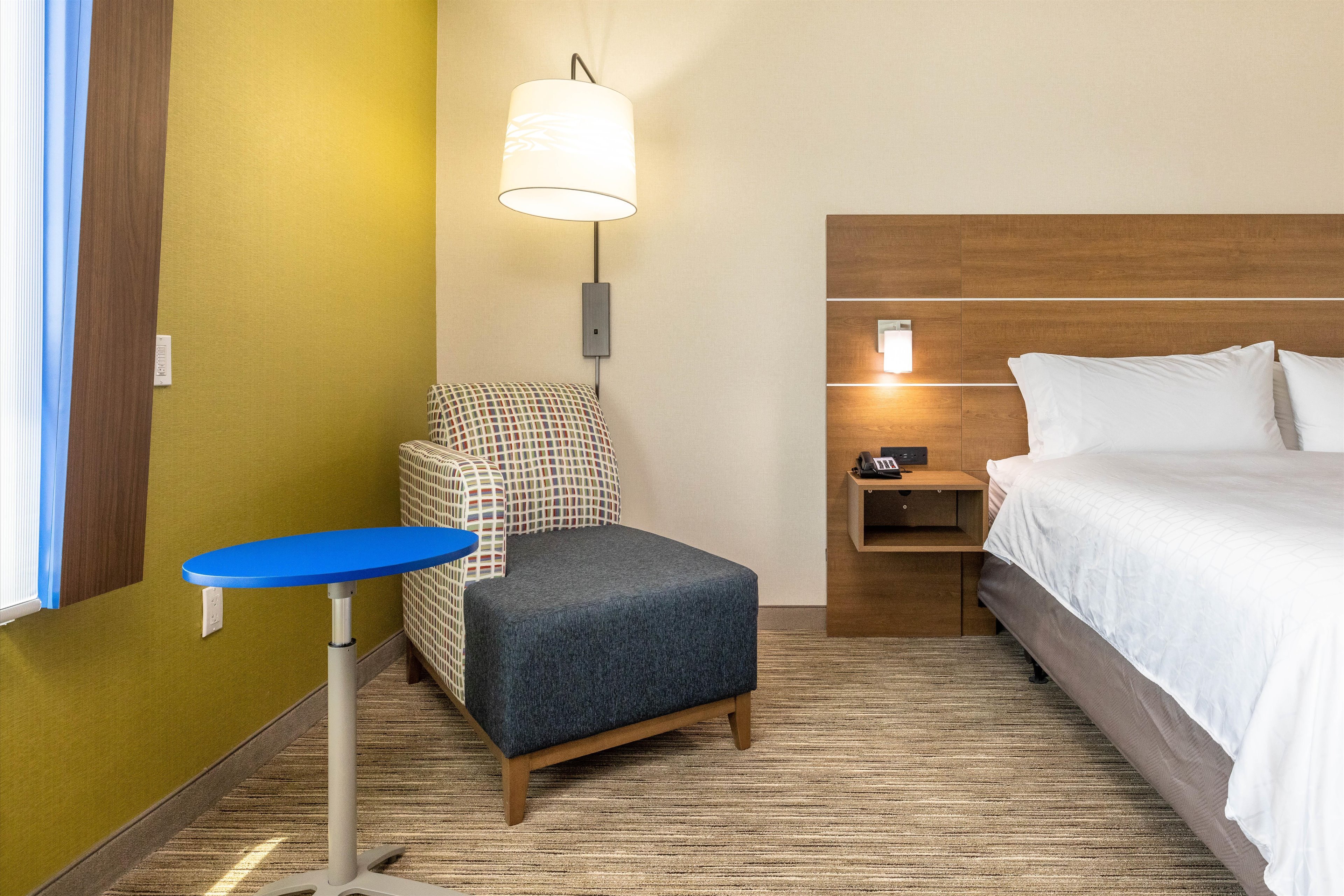 holiday inn express and sts san jose silicon valley