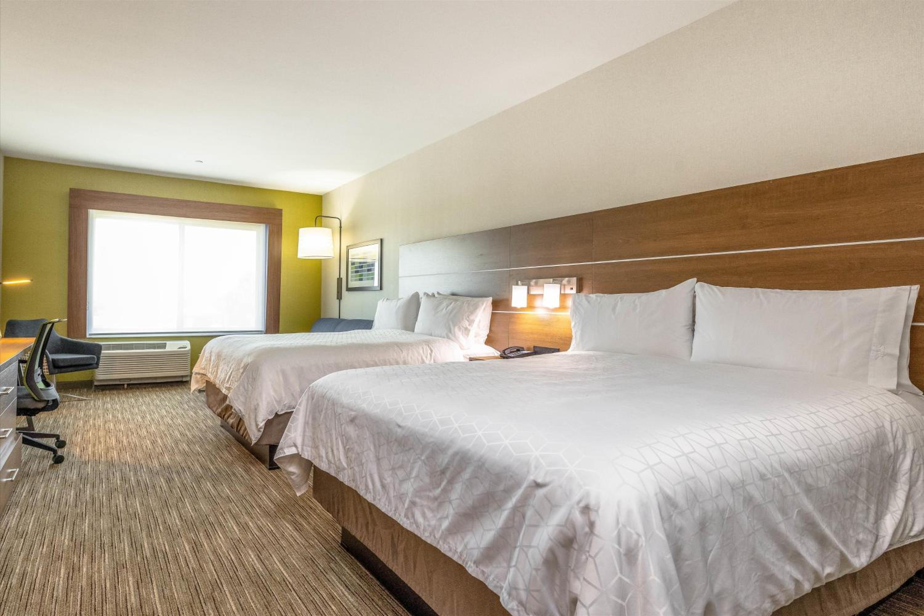 holiday inn express and sts san jose silicon valley