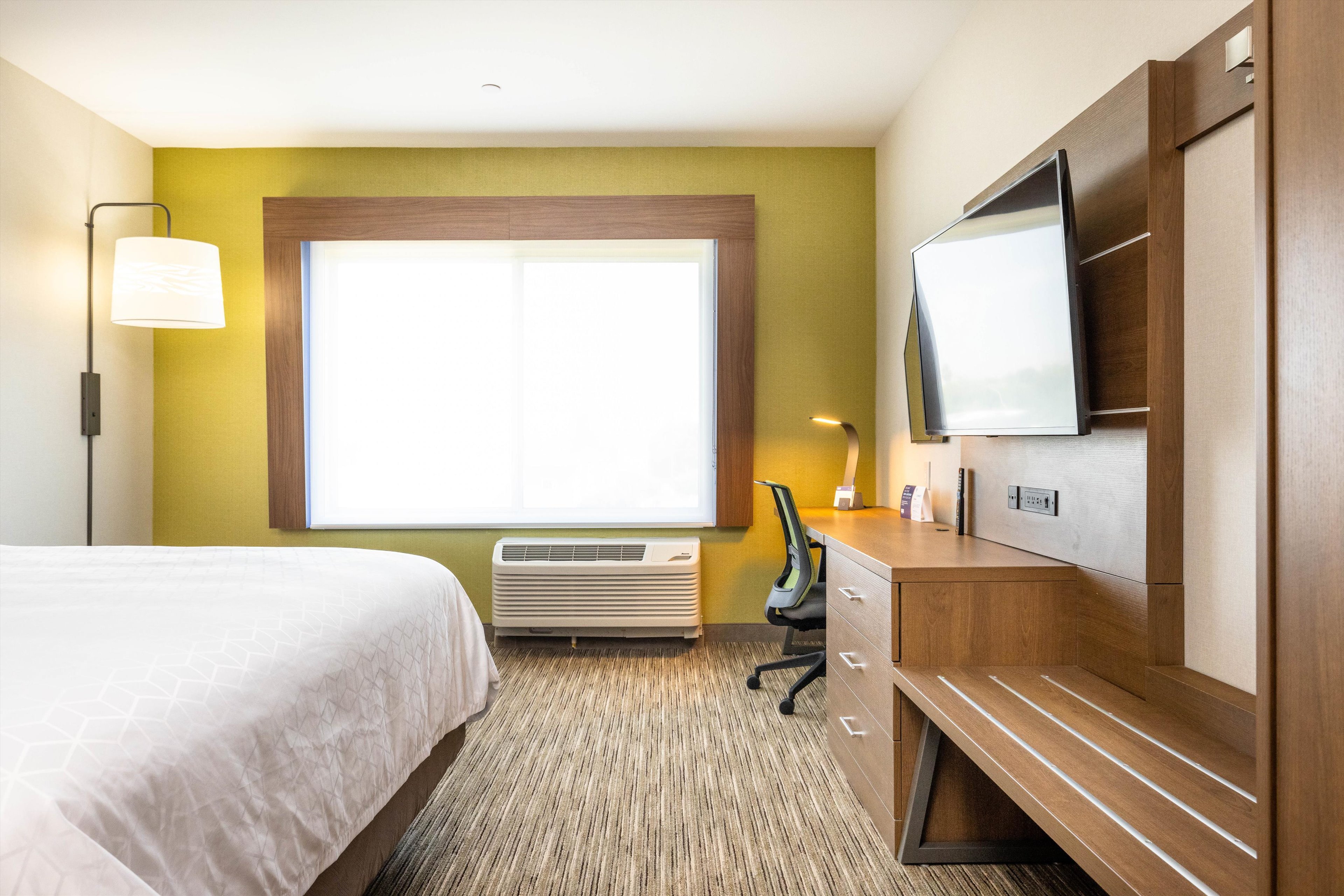 holiday inn express and sts san jose silicon valley