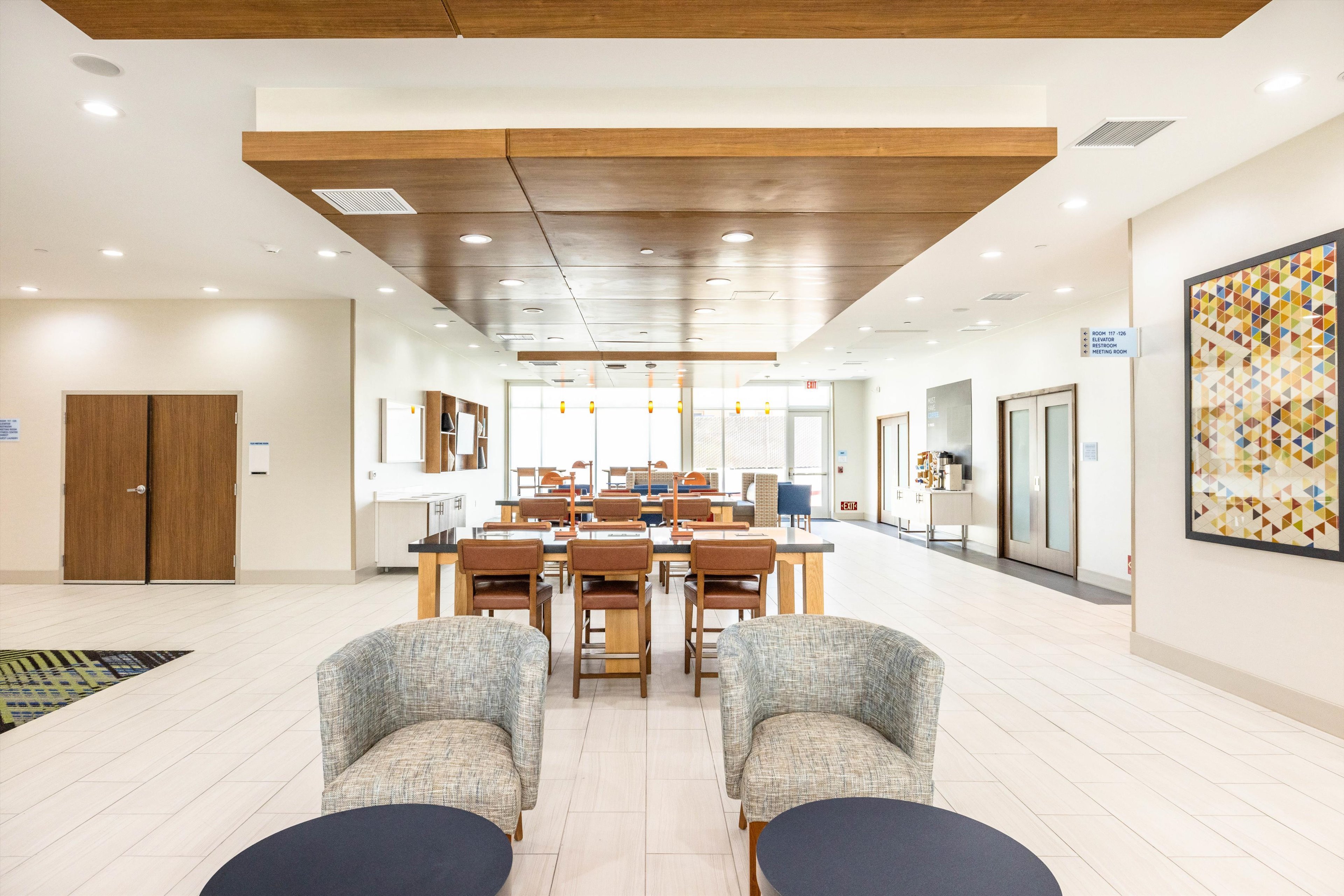 holiday inn express and sts san jose silicon valley