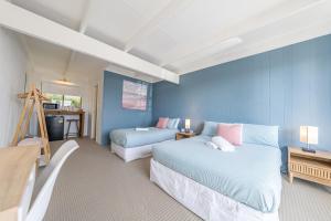 coast motel eden