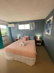 coast motel eden