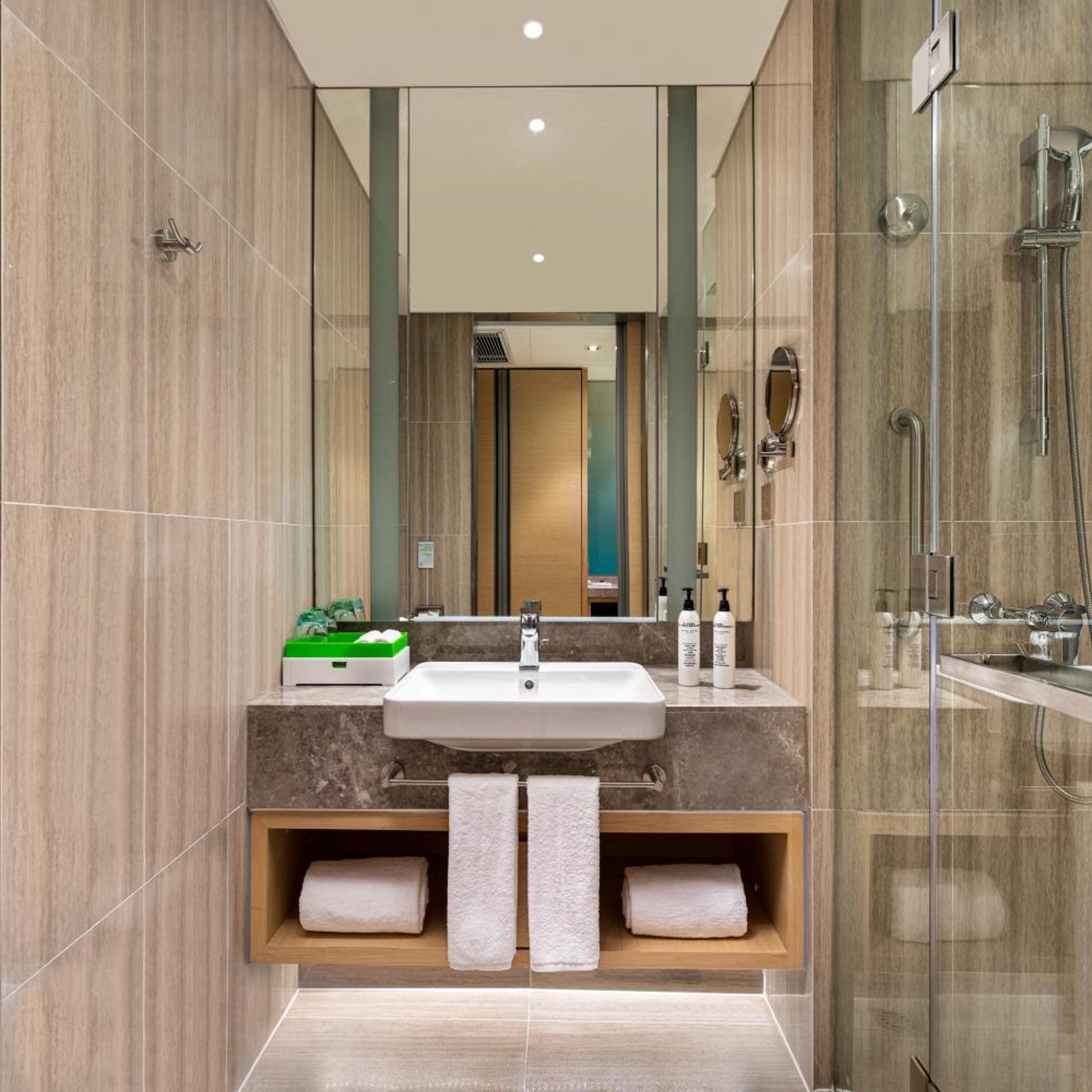 holiday inn wuxi taihu new city an ihg hotel