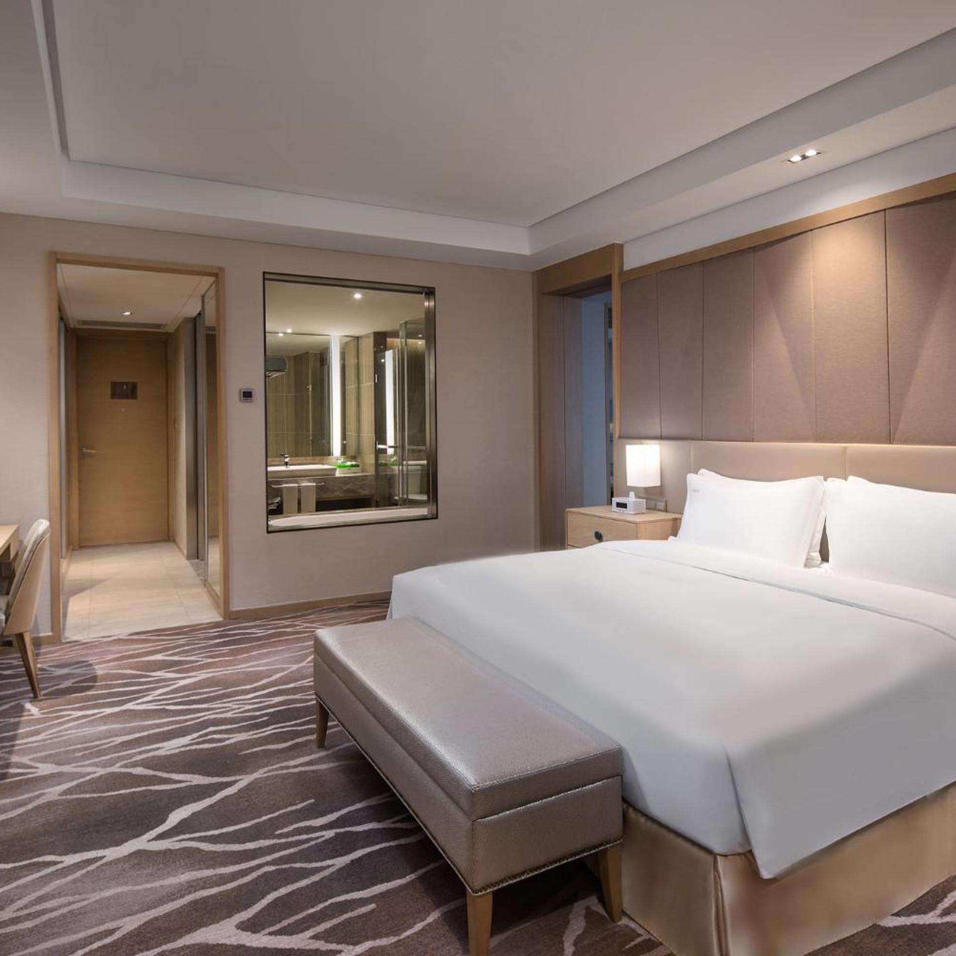 holiday inn wuxi taihu new city an ihg hotel