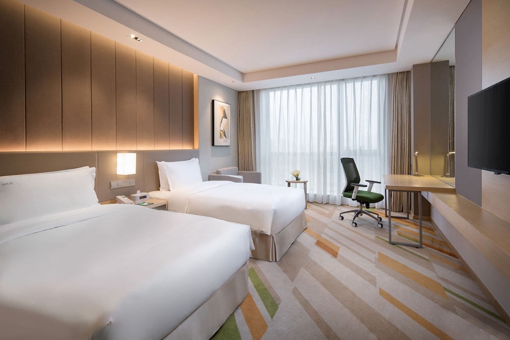 holiday inn wuxi taihu new city an ihg hotel