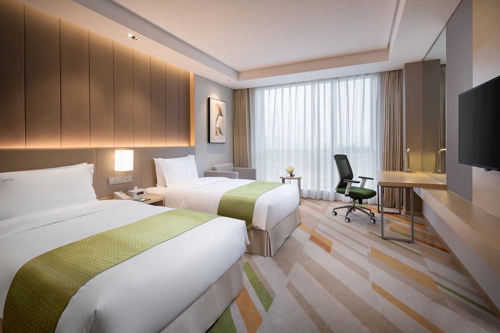 holiday inn wuxi taihu new city an ihg hotel