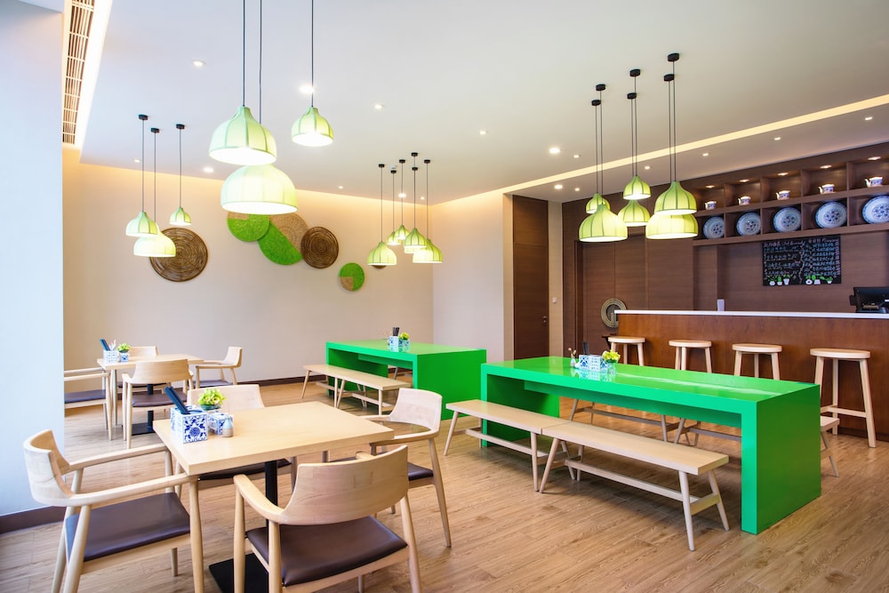 holiday inn wuxi taihu new city an ihg hotel