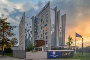 doubletree by hilton lyon eurexpo and spa