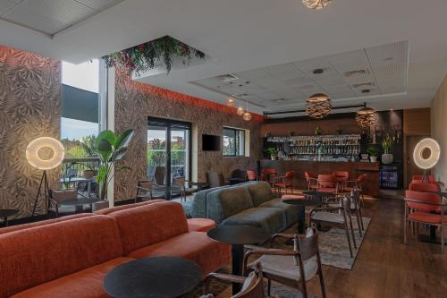 doubletree by hilton lyon eurexpo and spa