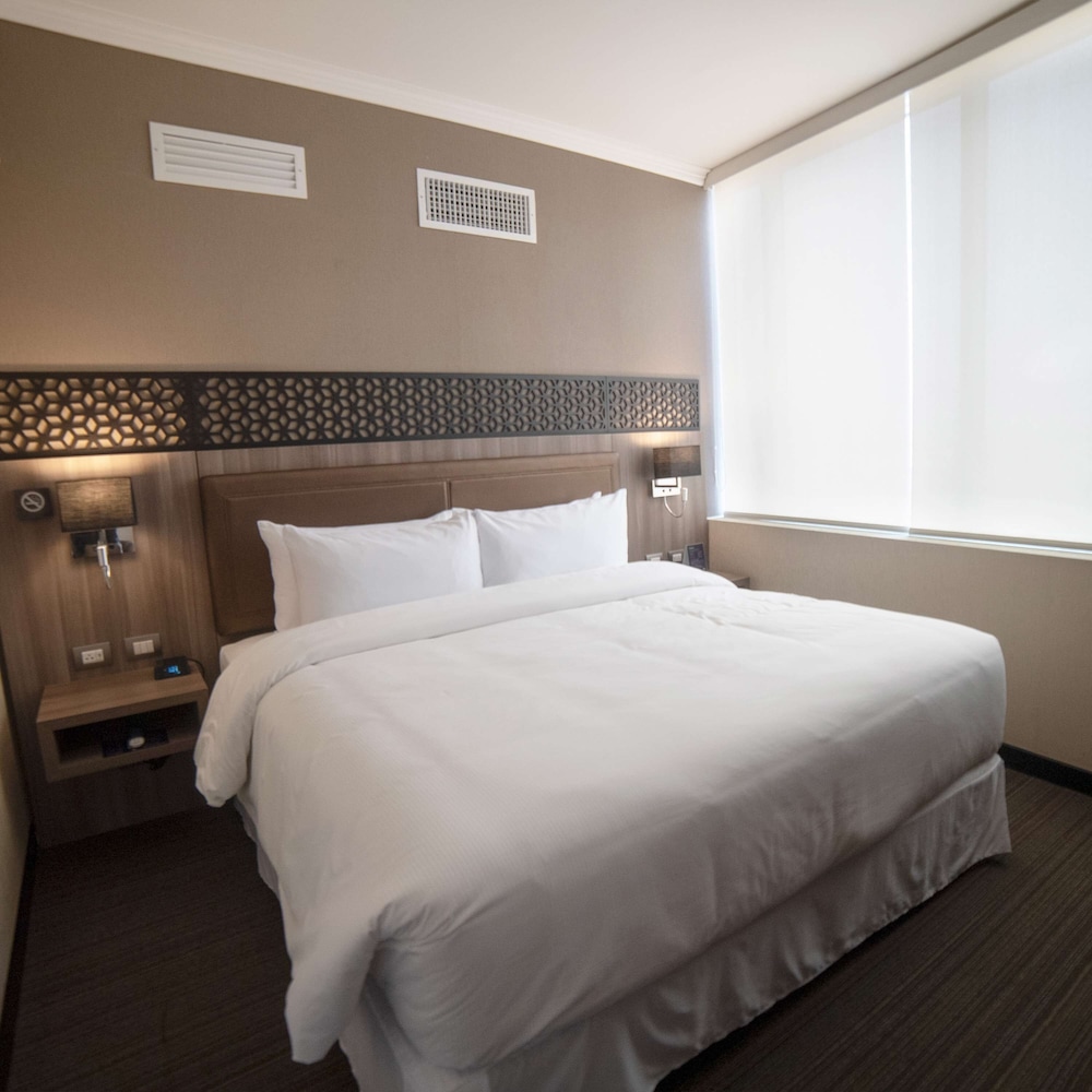 doubletree by hilton trujillo