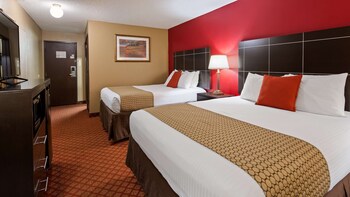 hemp hotel a travelodge by wyndham oklahoma city north