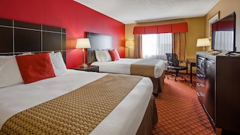 hemp hotel a travelodge by wyndham oklahoma city north