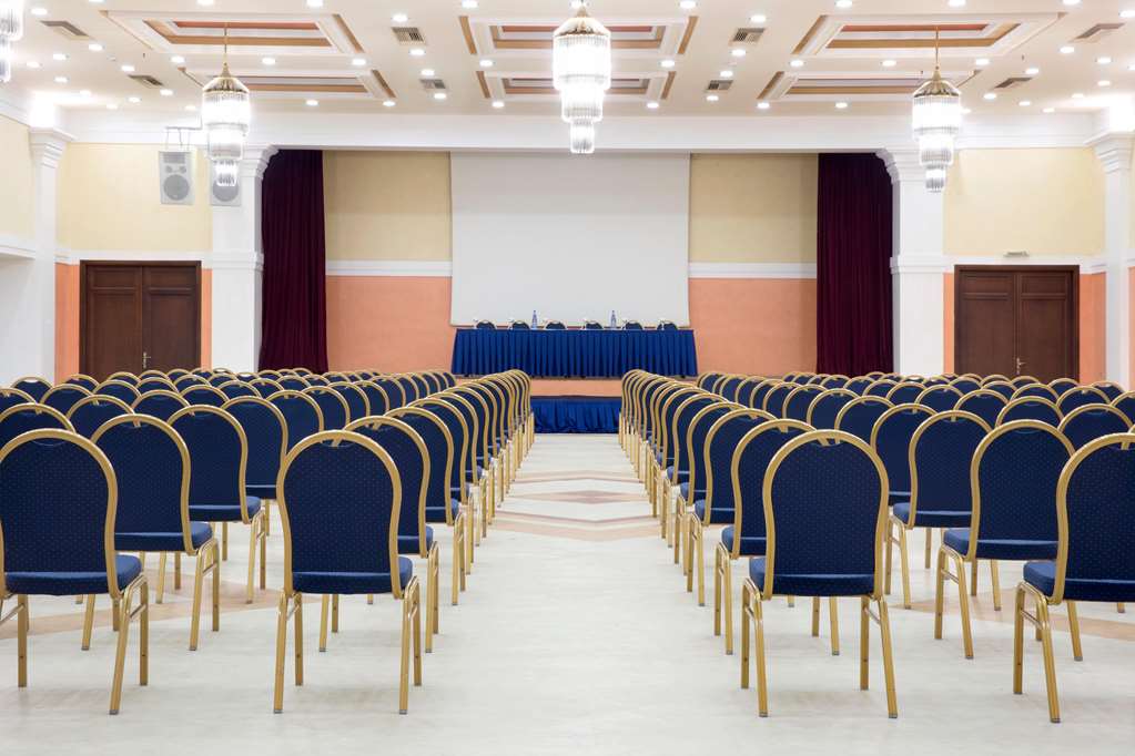 eretria hotel and spa resort