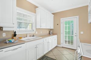 summer towne cottages by panhandle getaways