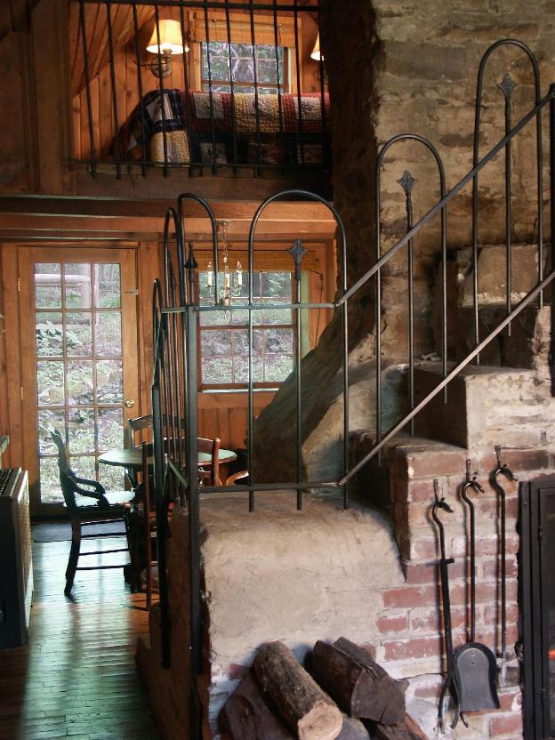 huddleson court