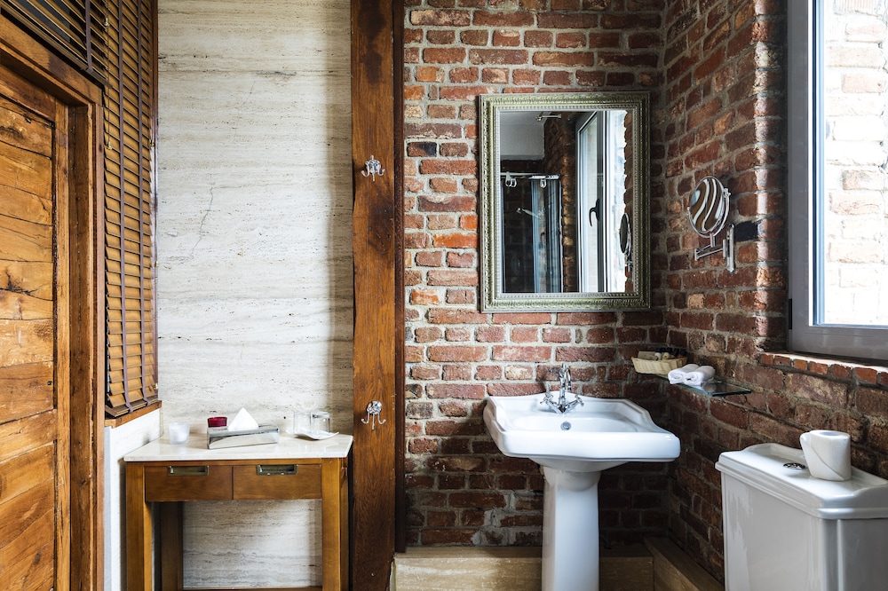 maison and chateau copsa