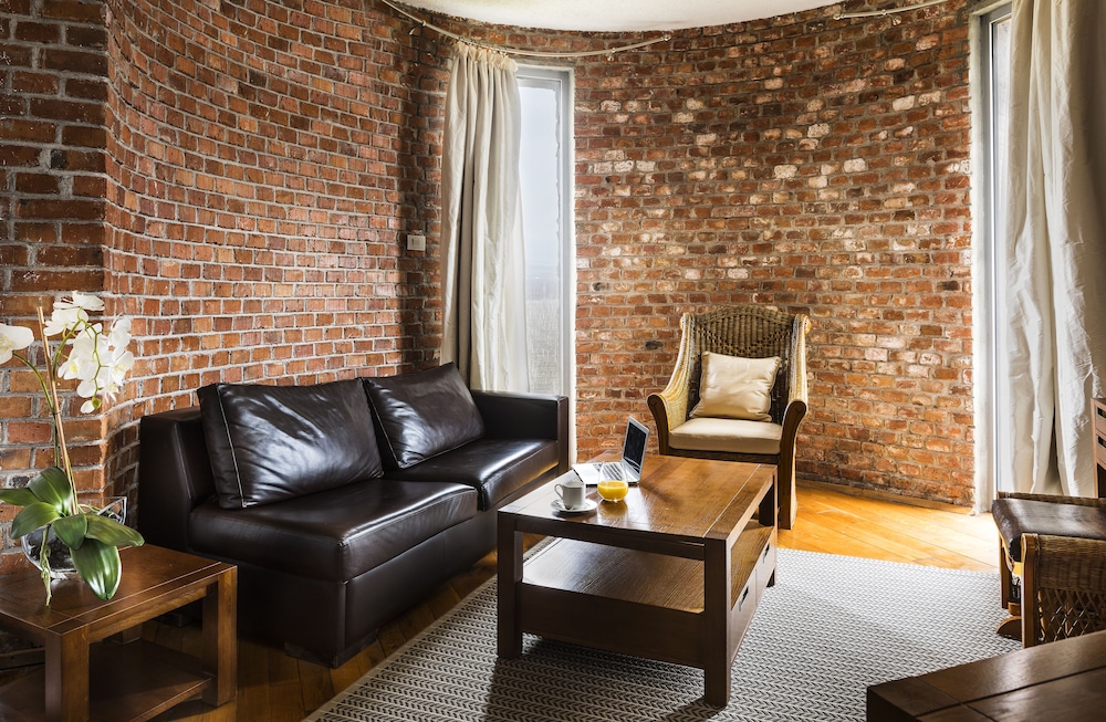 maison and chateau copsa