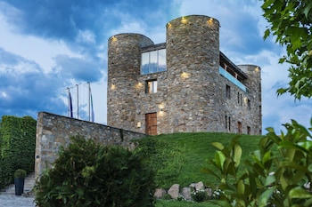 maison and chateau copsa