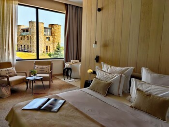 maison and chateau copsa