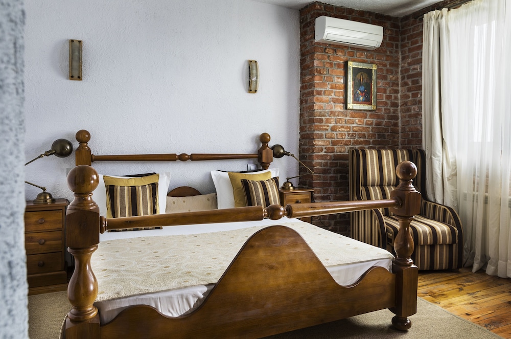 maison and chateau copsa