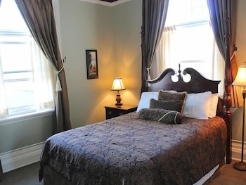 clocktower inn