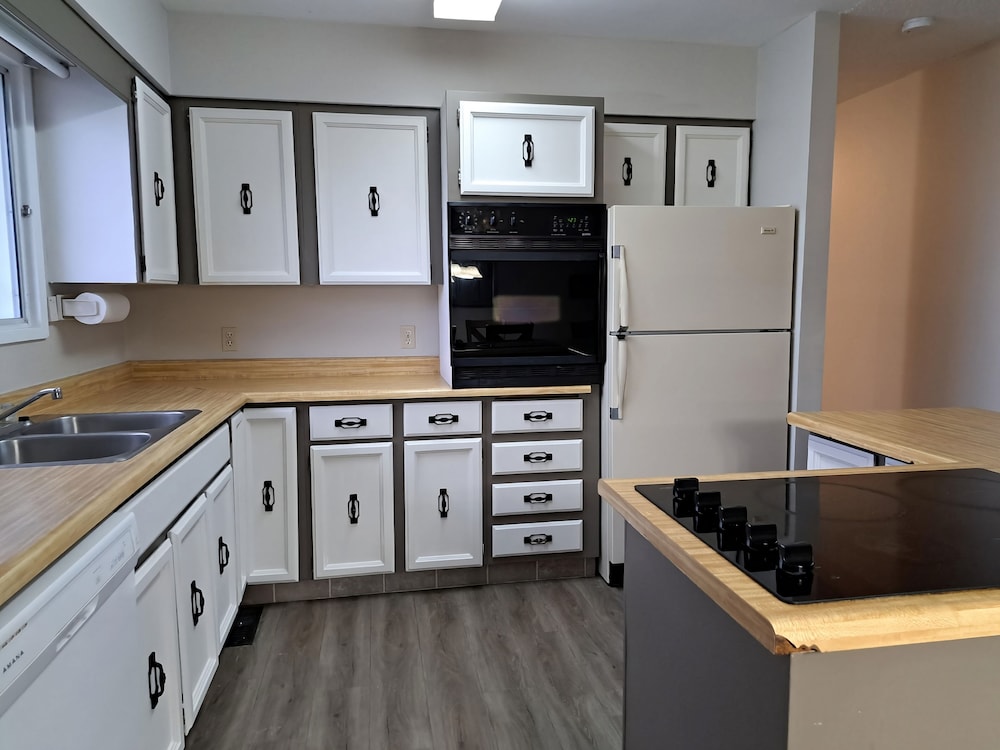 richter pass beach resort