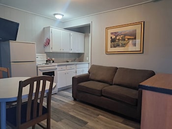 richter pass beach resort