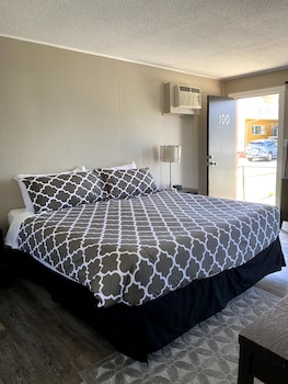 richter pass beach resort