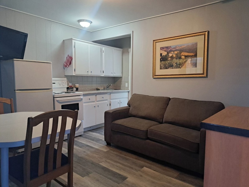 richter pass beach resort