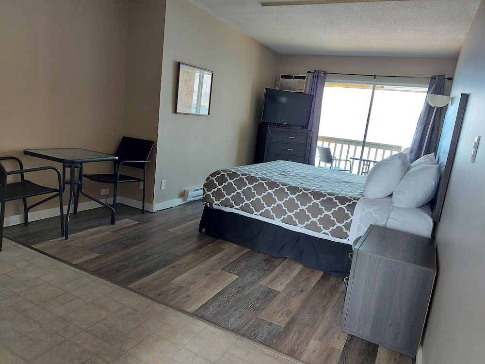 richter pass beach resort