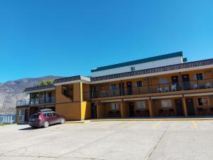 richter pass beach resort