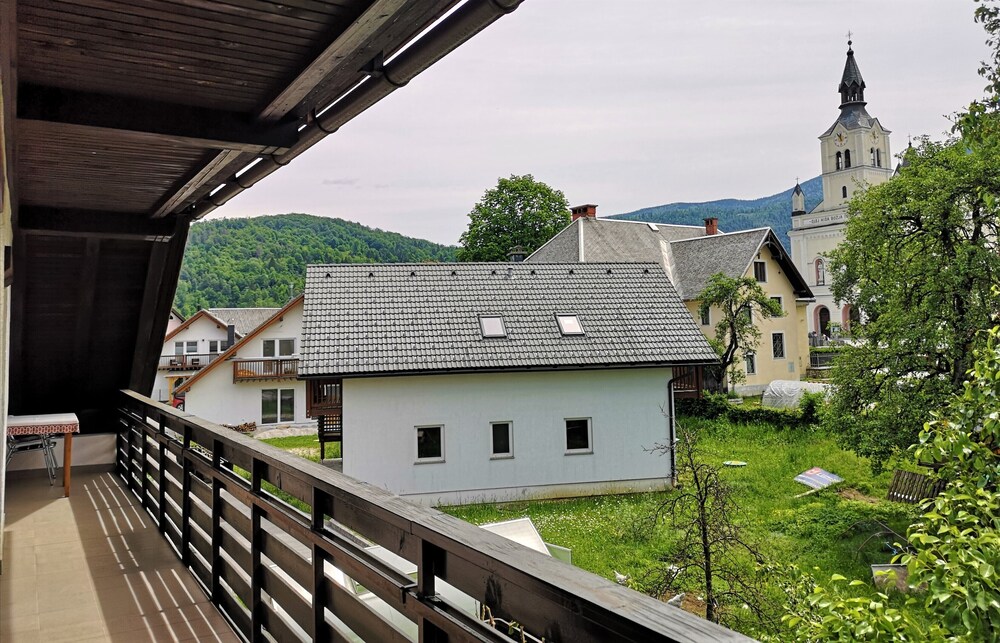 apartments znidar