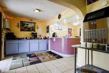 Oyo Hotel Chapmanville Inn, Wv - Hwy 119,,2 star