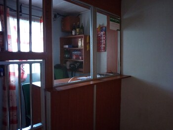 Kings Guest House,,2 star