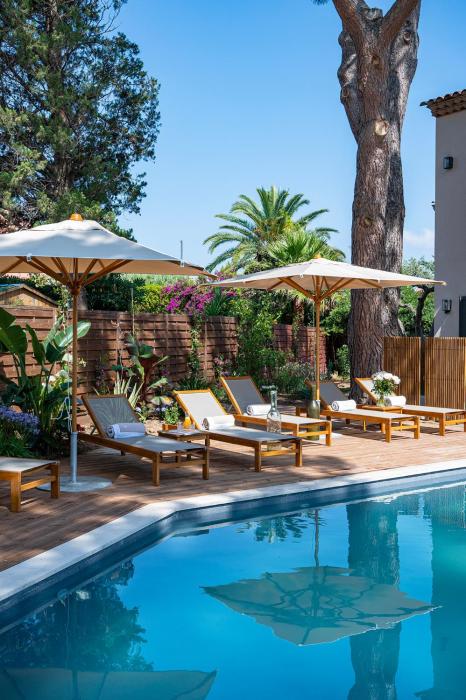 hotel lou cagnard