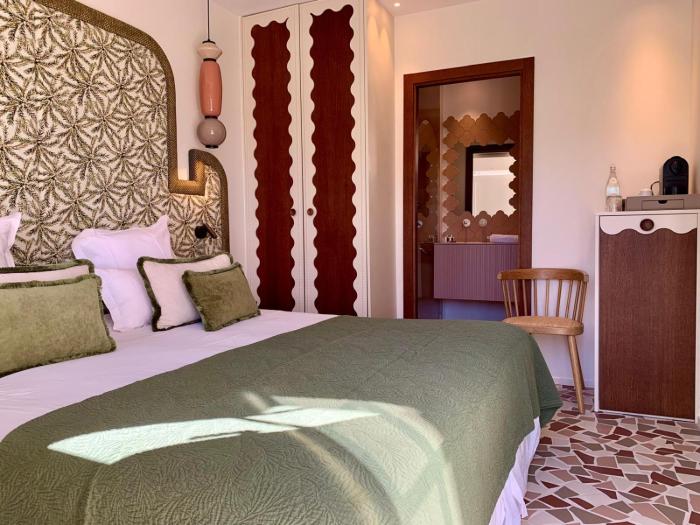 hotel lou cagnard