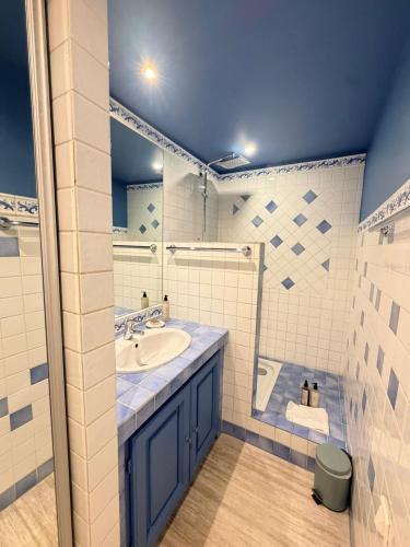 hotel lou cagnard