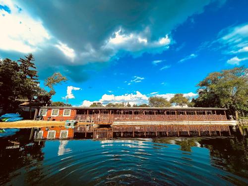 olde mill inn of clarkston