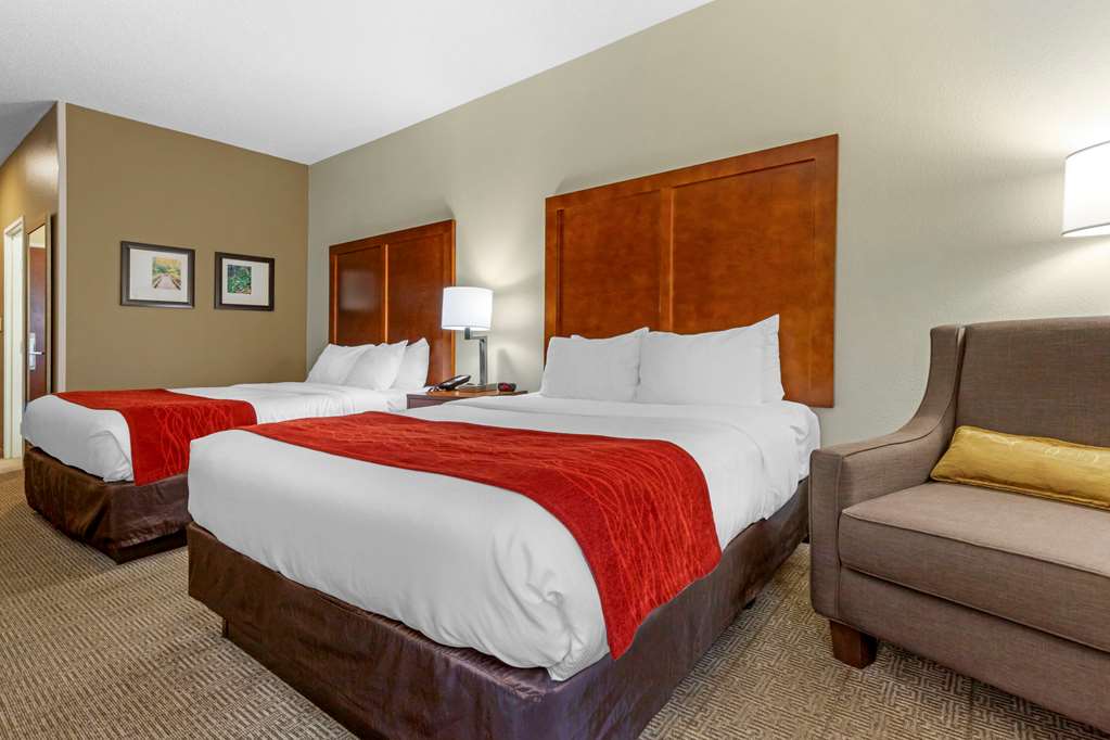 comfort inn and suites lenoir hwy 321 northern foothills