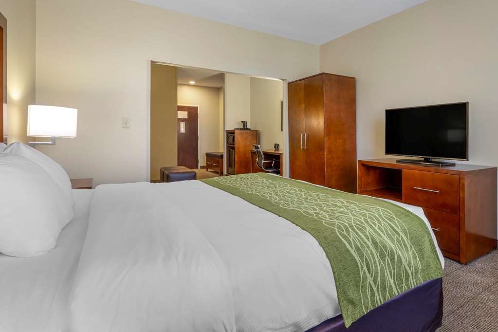 comfort inn and suites lenoir hwy 321 northern foothills