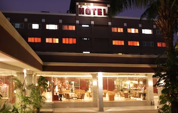istana nelayan hotel and convention powered by archipelago