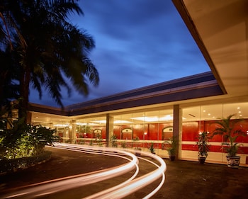 istana nelayan hotel and convention powered by archipelago