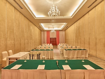 istana nelayan hotel and convention powered by archipelago