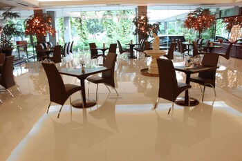istana nelayan hotel and convention powered by archipelago