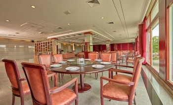 istana nelayan hotel and convention powered by archipelago