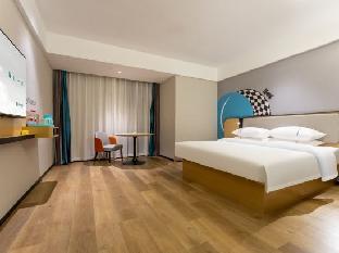 city comfort inn wuzhou municipal square