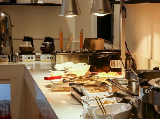 city comfort inn wuzhou municipal square