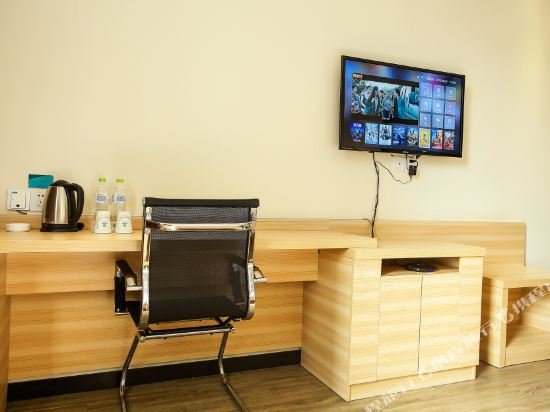 city comfort inn wuzhou municipal square