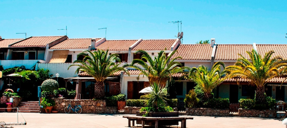 porto ottiolu resort