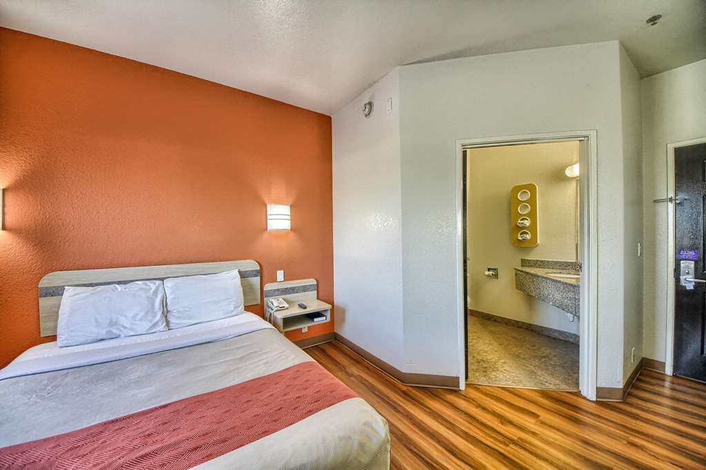 motel 6 mission tx